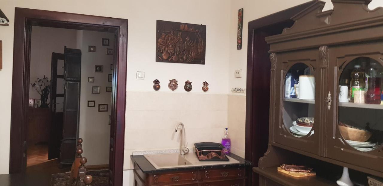 La Mihai Lupeni  Exterior foto